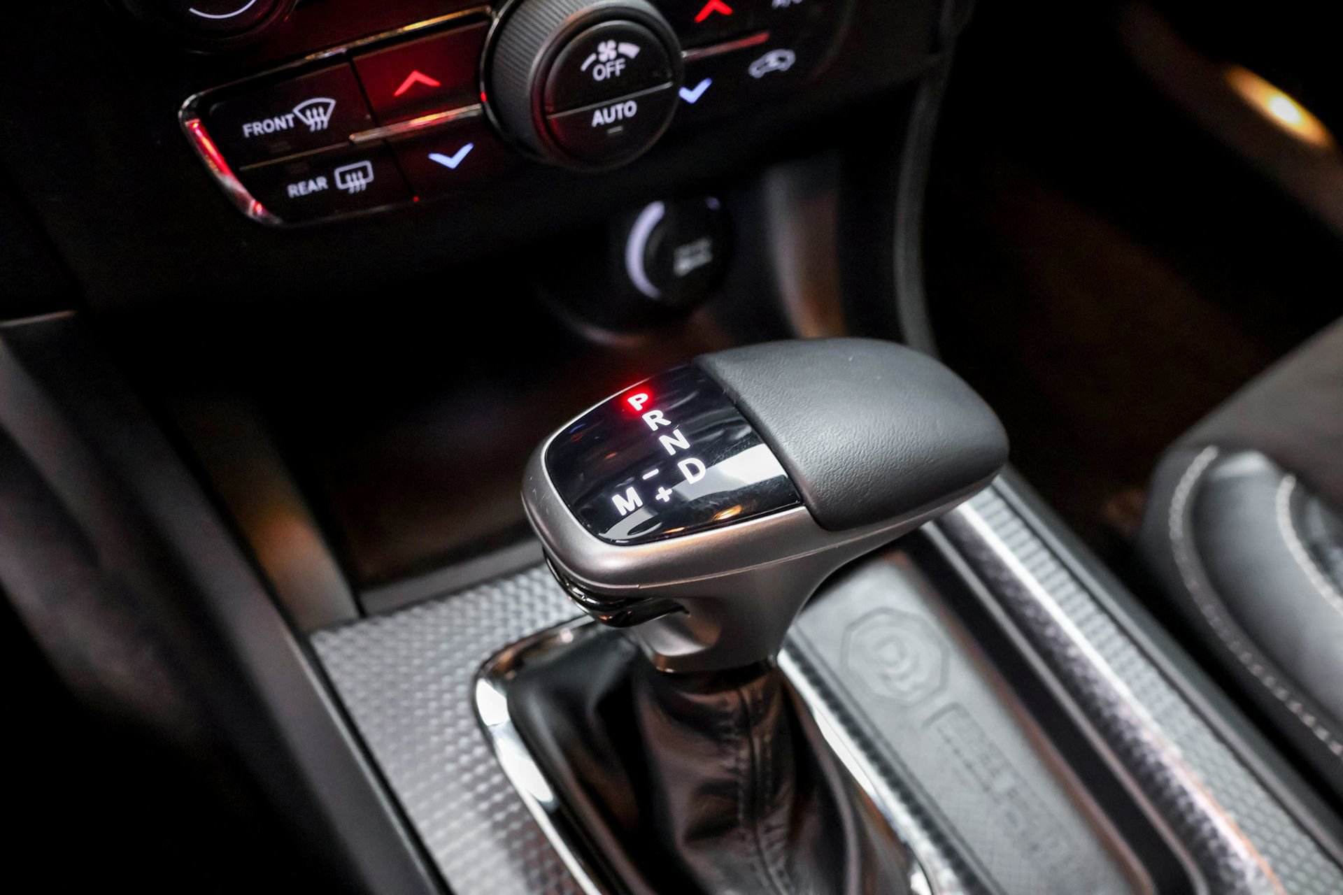 Used 2022 Dodge Charger SRT Hellcat w/ Harman/Kardon Audio Group image 38