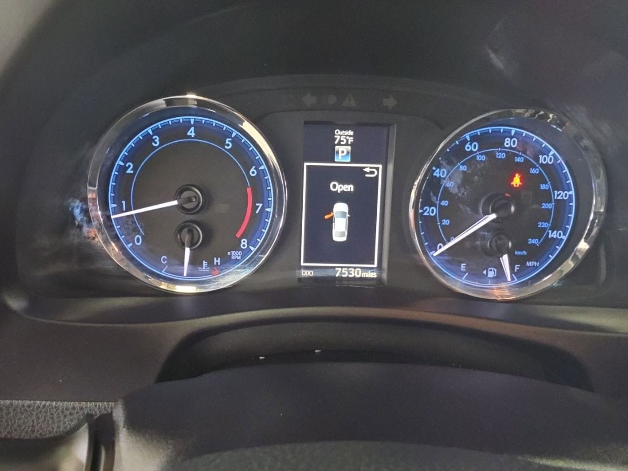 Used 2017 Toyota Corolla XLE image 11