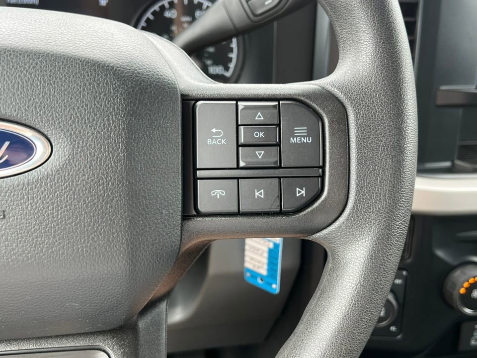 Used 2023 Ford F250 XLT w/ Snow Plow/Camper Package AWD/4WD image 22