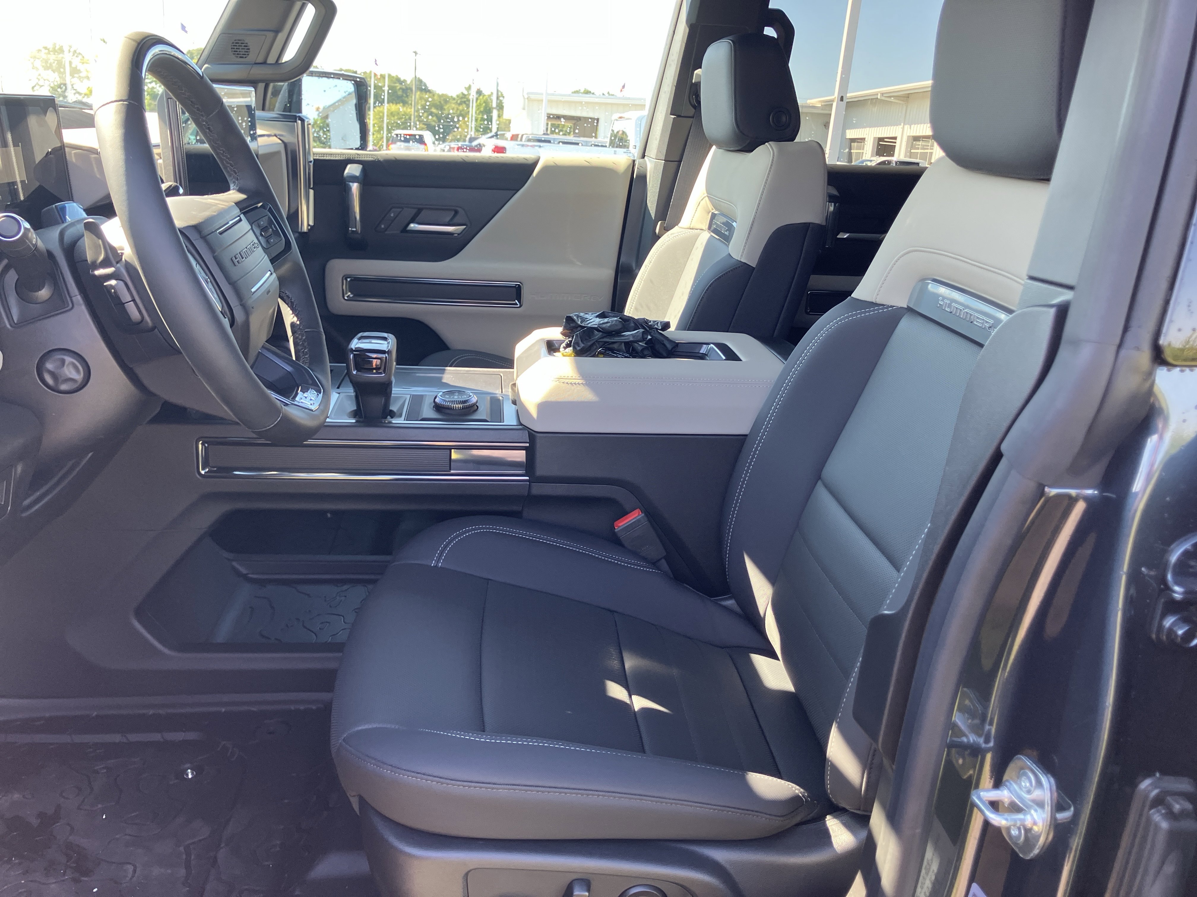 New 2026 GMC Hummer EV SUV image 13
