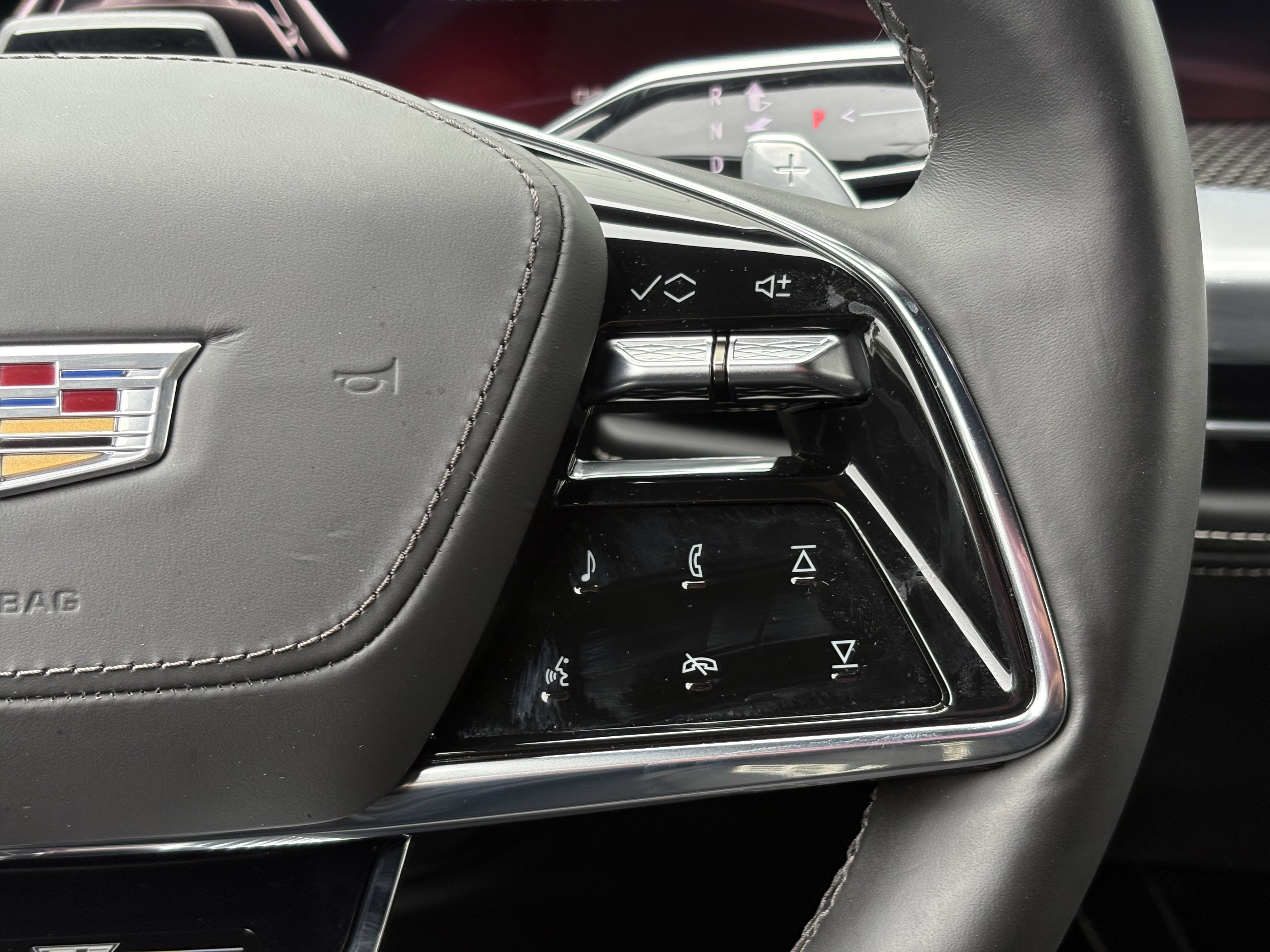 Used 2025 Cadillac Escalade V image 22