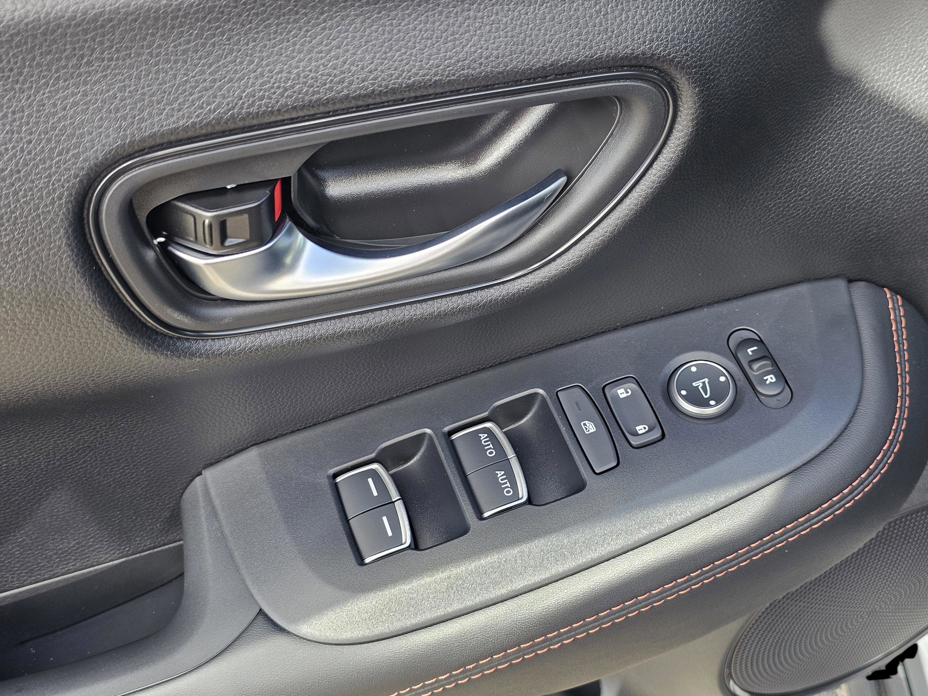 New 2026 Honda HR-V Sport image 12