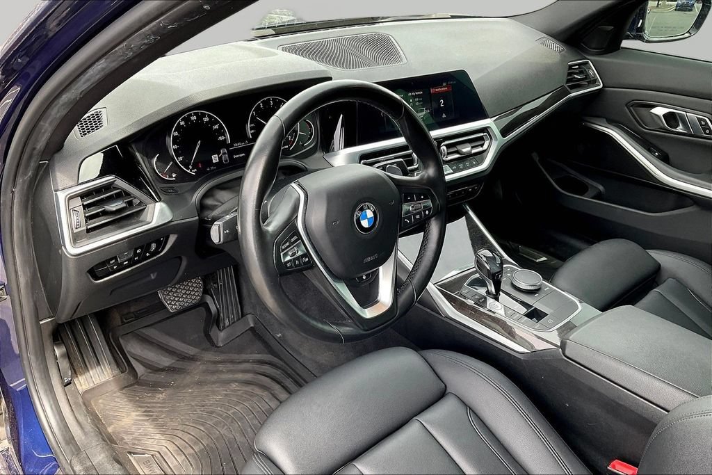 Used 2020 BMW 330i xDrive Sedan w/ Driving Assistance Package AWD/4WD image 17