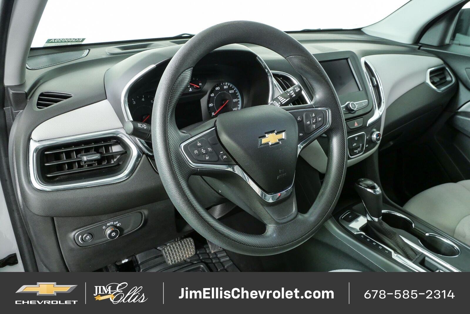 Used 2020 Chevrolet Equinox LS w/ LS Convenience Package AWD/4WD image 5