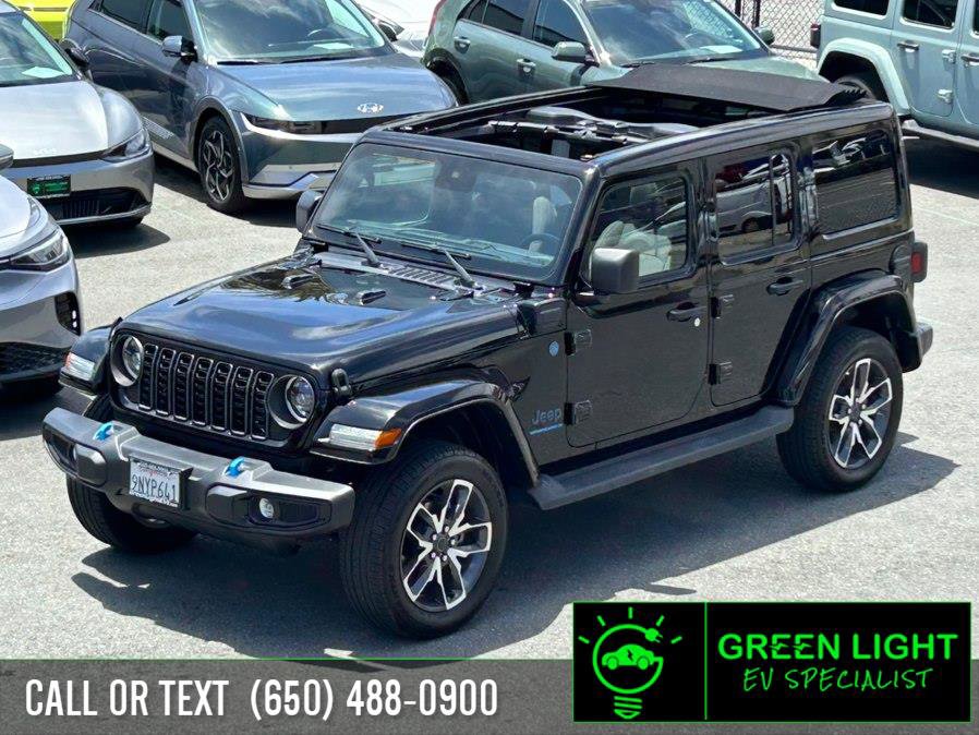Used 2024 Jeep Wrangler Unlimited w/ LED Headlamp & Fog Lamp Group