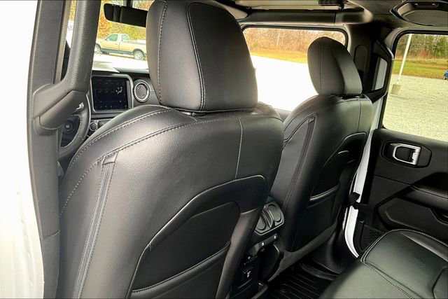 Used 2021 Jeep Wrangler Unlimited Sahara image 36