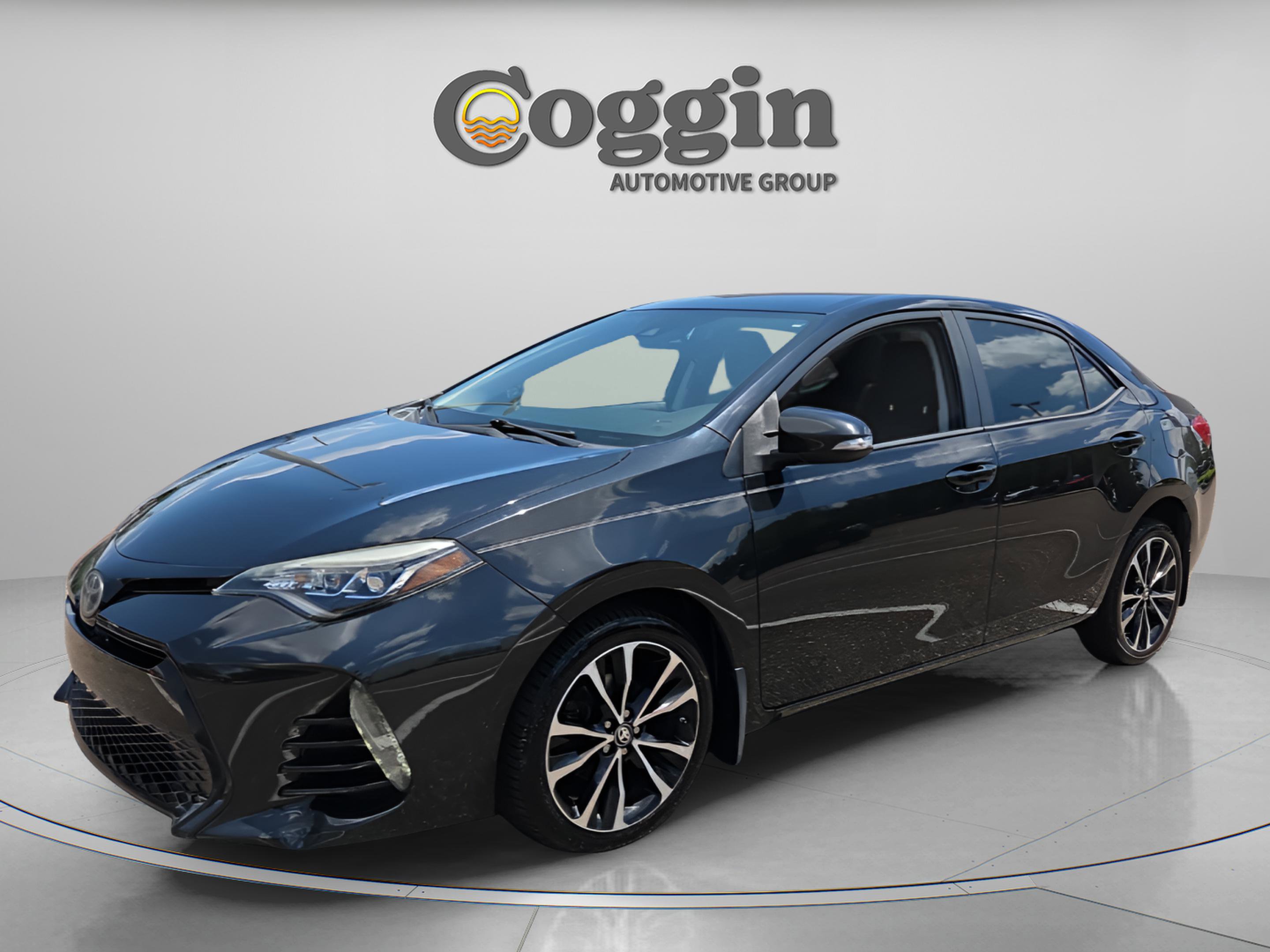 Used 2017 Toyota Corolla SE FWD image 1
