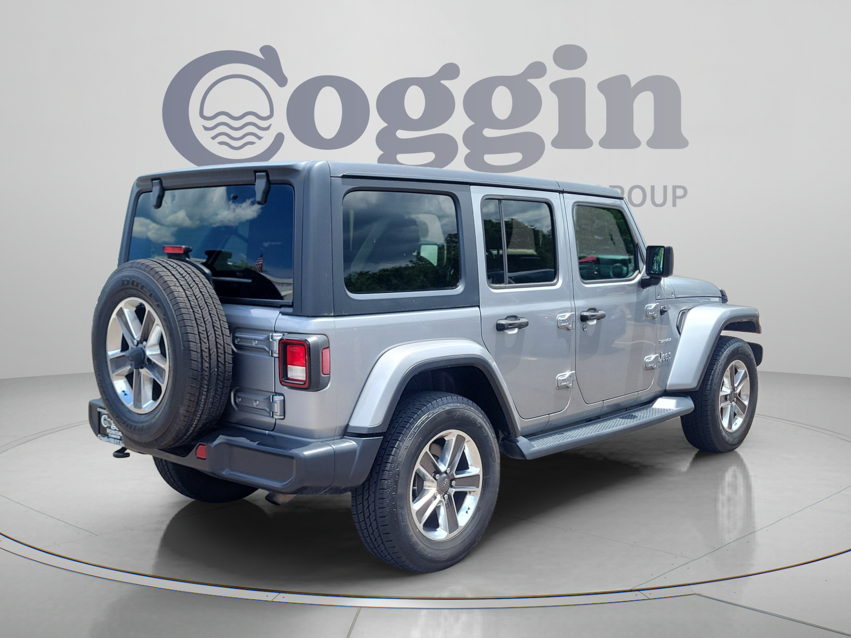 Used 2020 Jeep Wrangler Unlimited Sahara AWD/4WD image 5