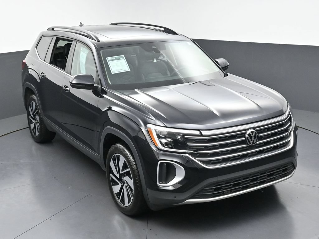 Used 2024 Volkswagen Atlas SE w/ Panoramic Sunroof Package FWD image 44