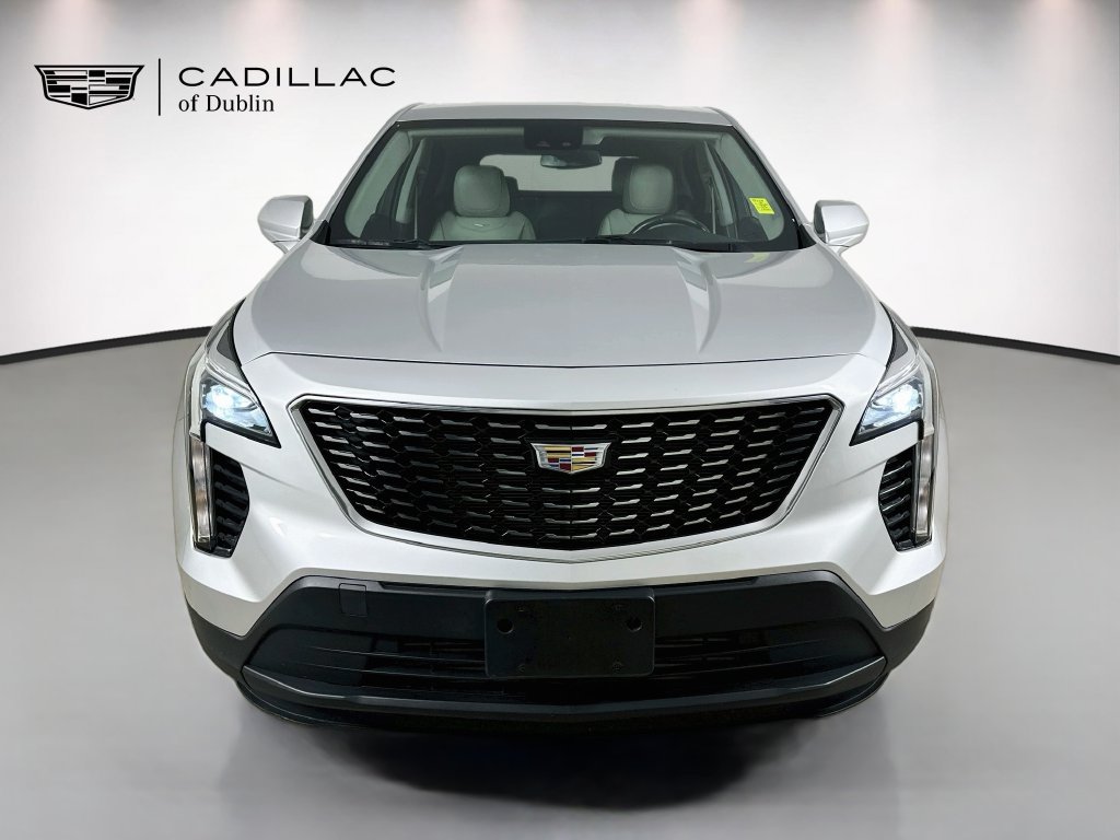 Used 2020 Cadillac XT4 Luxury FWD image 2