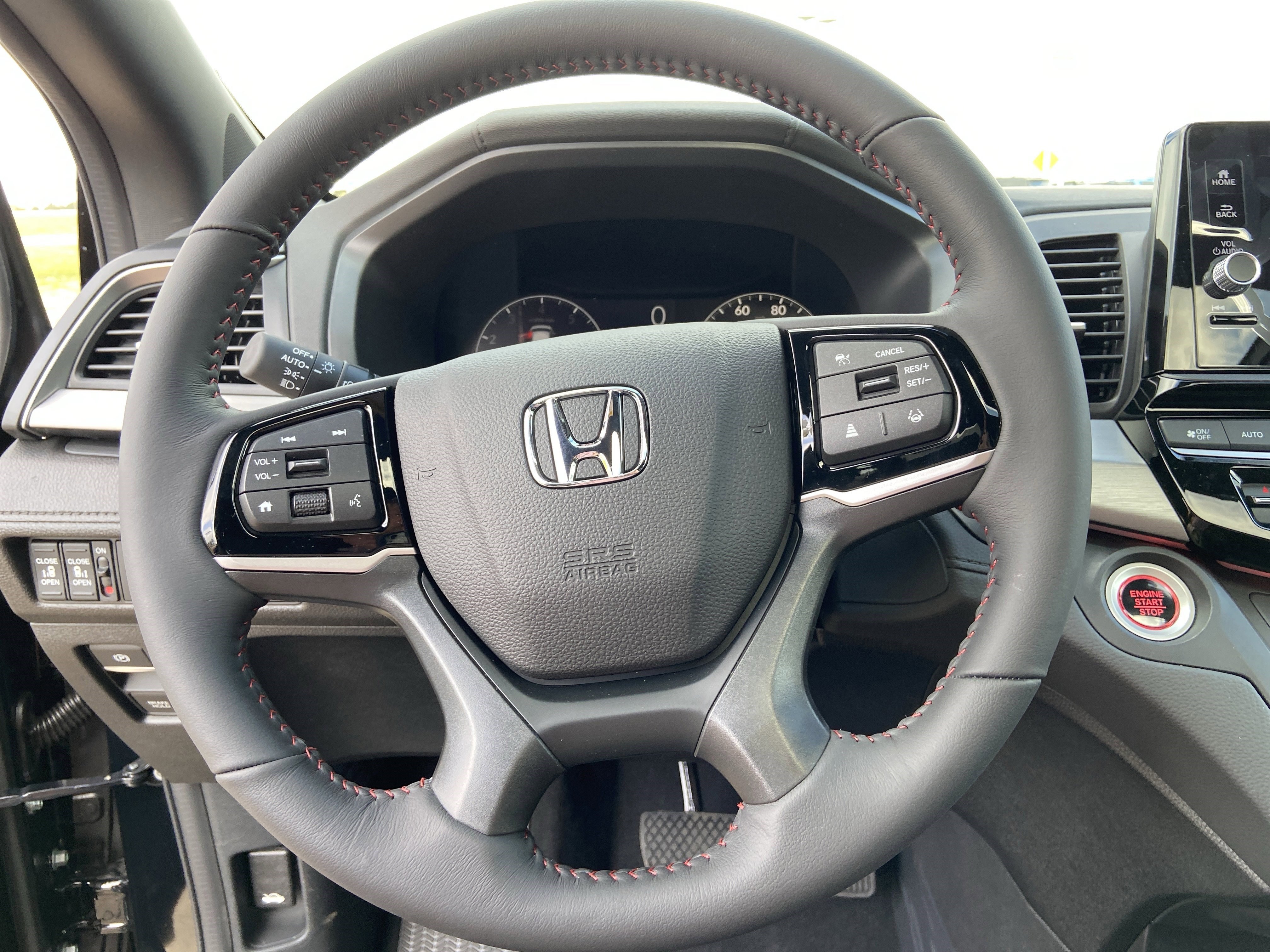 New 2026 Honda Odyssey Sport-L image 31