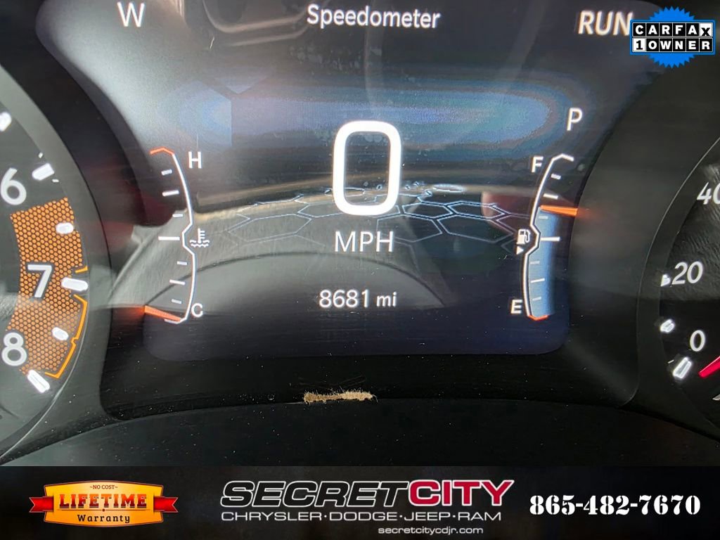 Used 2024 Jeep Compass Latitude image 10