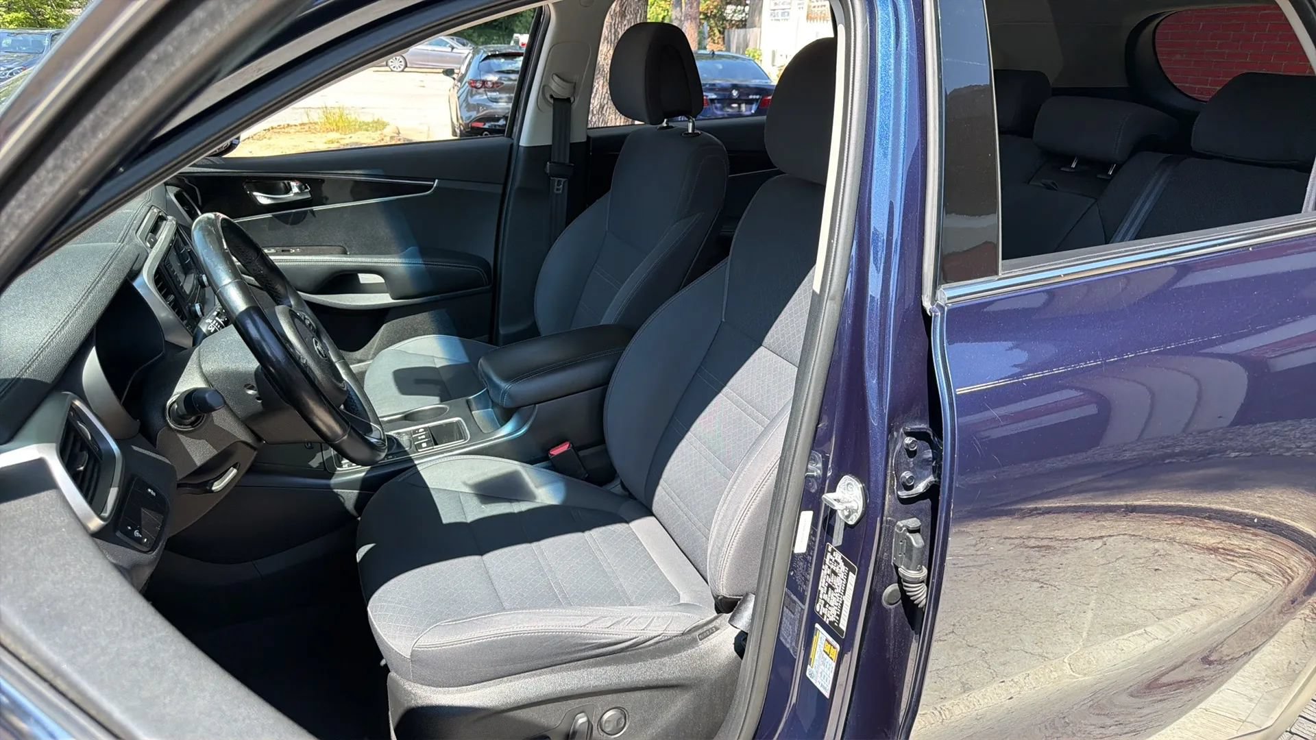 Used 2016 Kia Sorento AWD w/ LX Convenience Package image 13