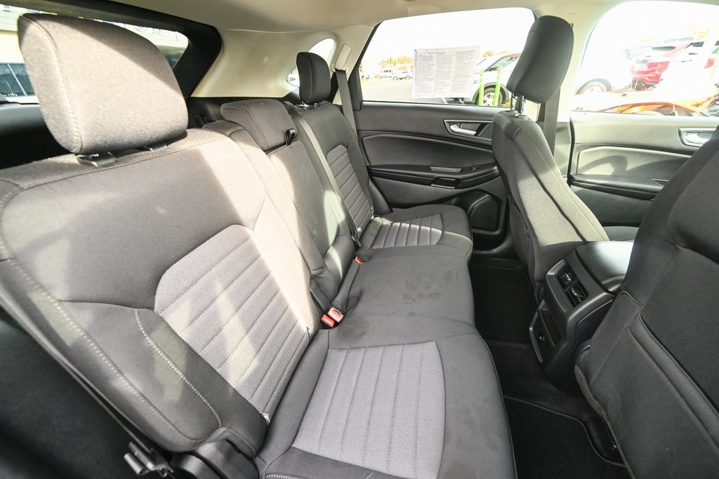 New 2024 Ford Edge SE w/ Black Appearance Package image 22
