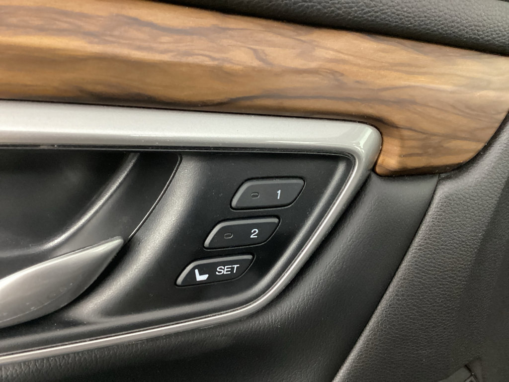 Used 2020 Honda CR-V EX-L image 17