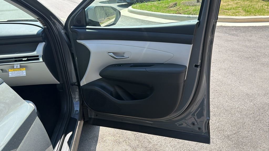 New 2026 Hyundai Tucson SEL image 15