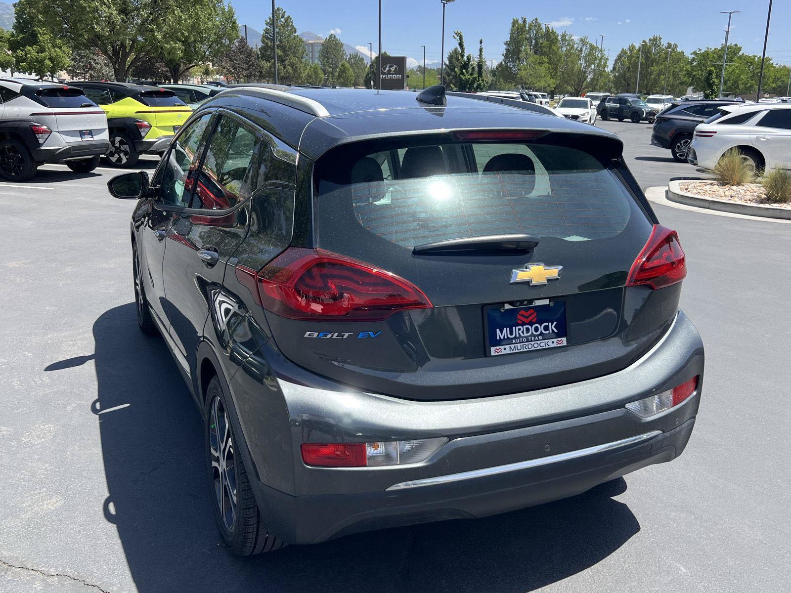 Used 2018 Chevrolet Bolt Premier w/ Driver Confidence II Package FWD image 10