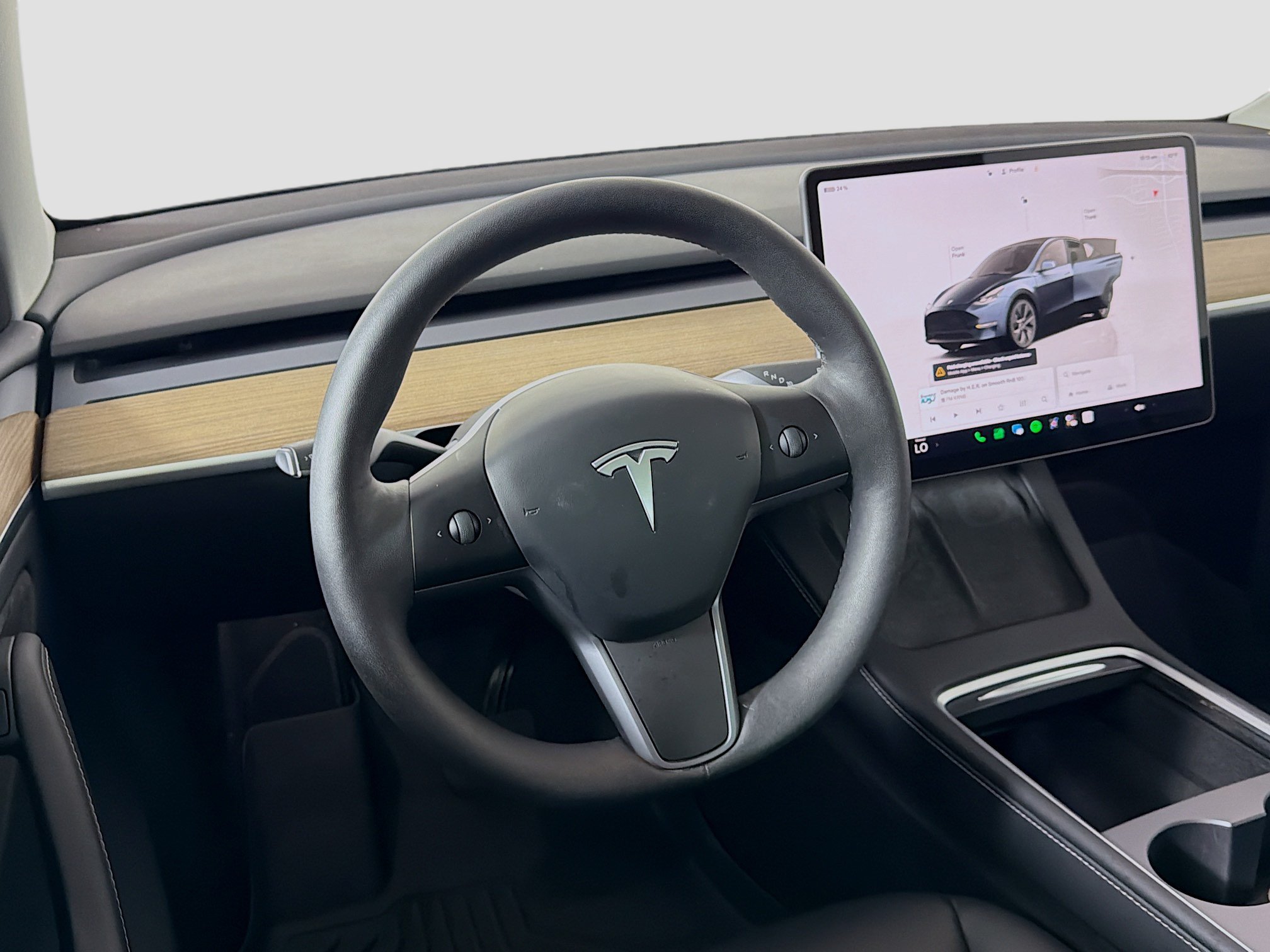 Used 2024 Tesla Model Y Long Range AWD/4WD image 17