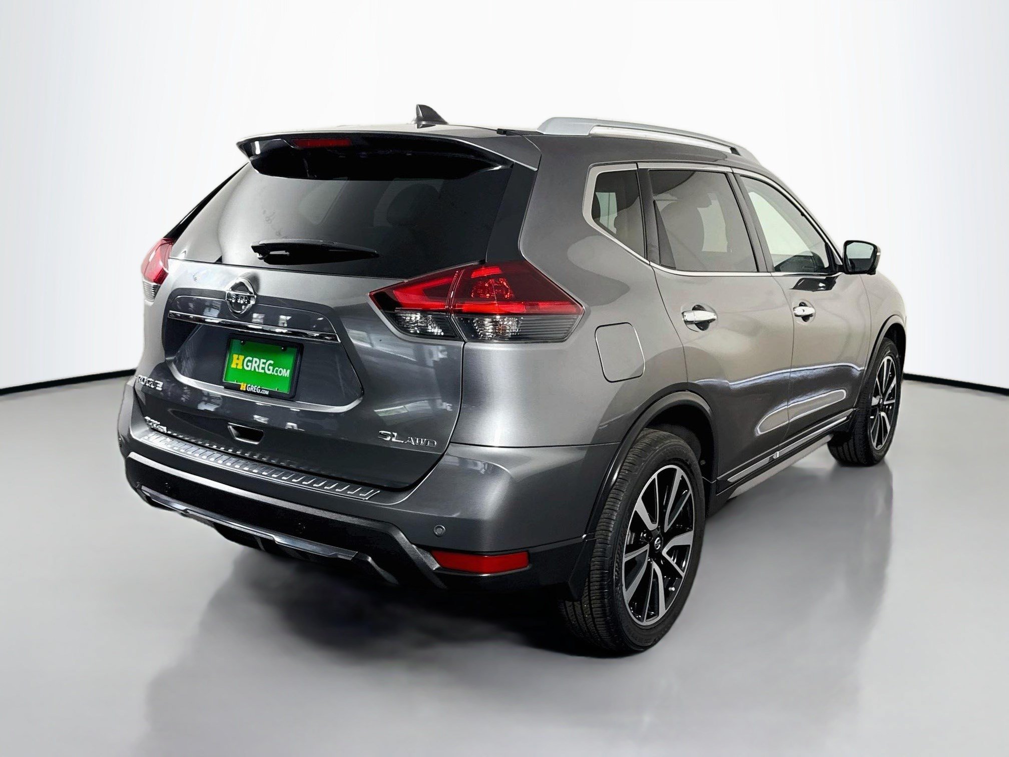 Used 2019 Nissan Rogue SL w/ Premium Package AWD/4WD image 10