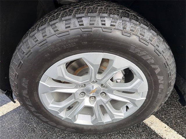 Used 2023 Chevrolet Silverado 1500 LTZ w/ LTZ Premium Package image 11