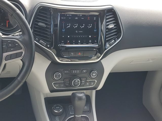 Used 2020 Jeep Cherokee Limited AWD/4WD image 15
