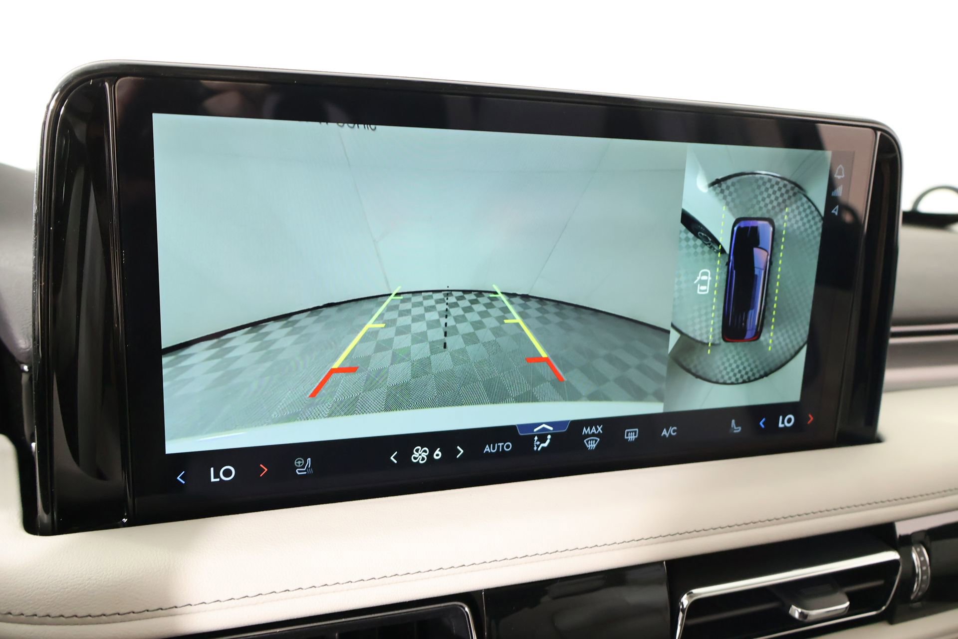 New 2026 Lincoln Aviator AWD image 6