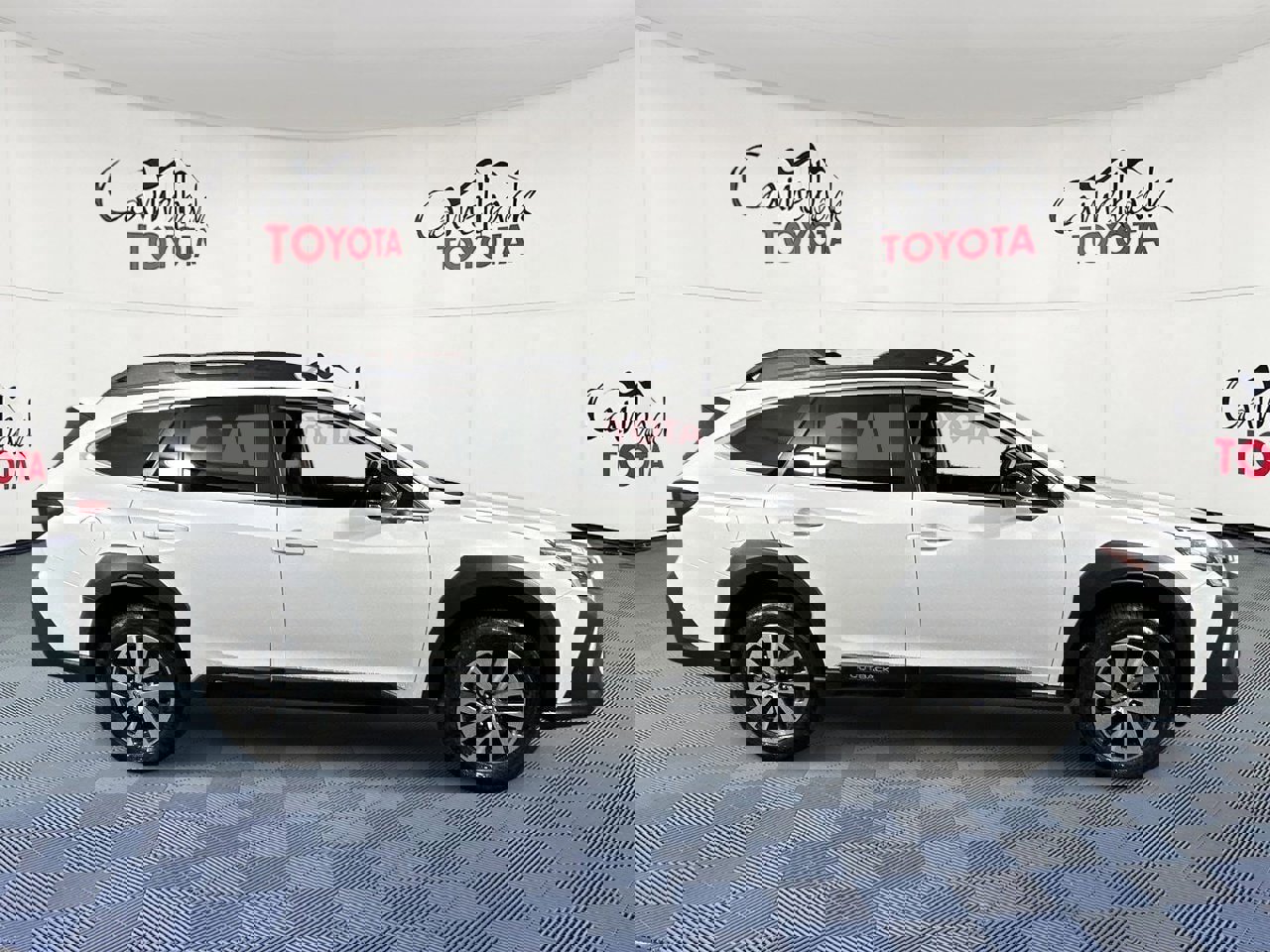 Used 2025 Subaru Outback Premium image 8