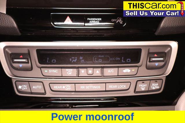 Used 2017 Honda Pilot Touring image 18