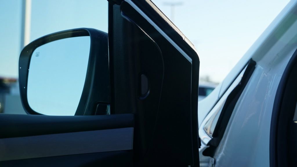 Used 2024 Nissan Murano SV w/ SV Midnight Edition Package image 14