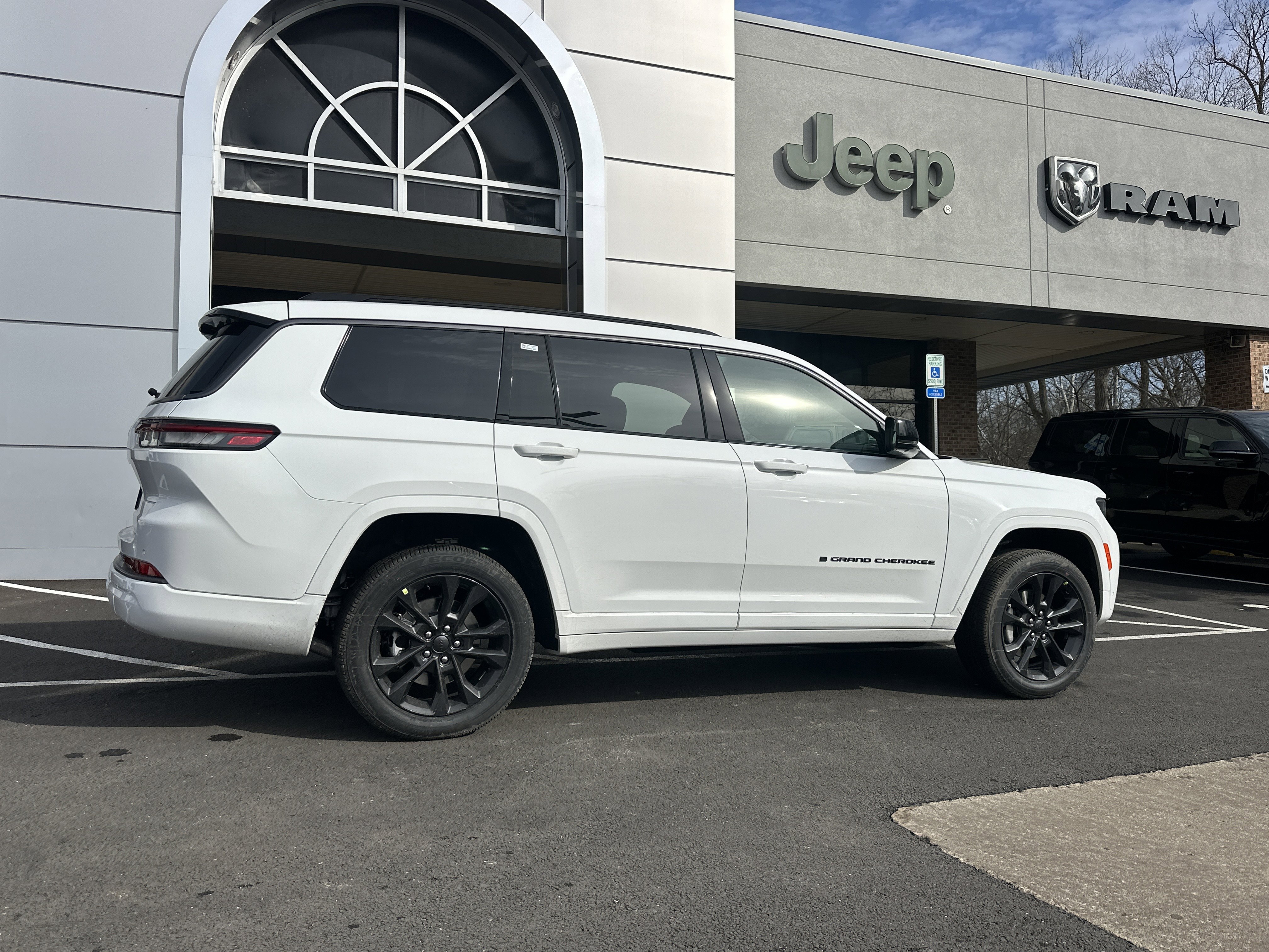 New 2026 Jeep Grand Cherokee L Limited image 20