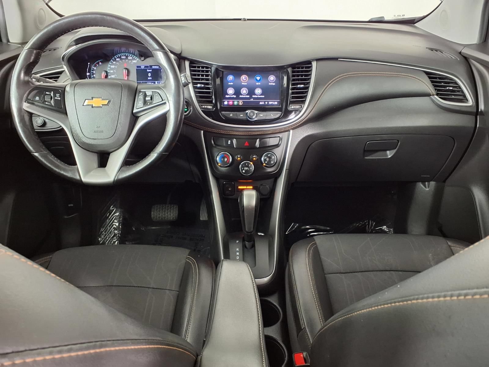 Used 2020 Chevrolet Trax LT w/ LT Convenience Package AWD/4WD image 12