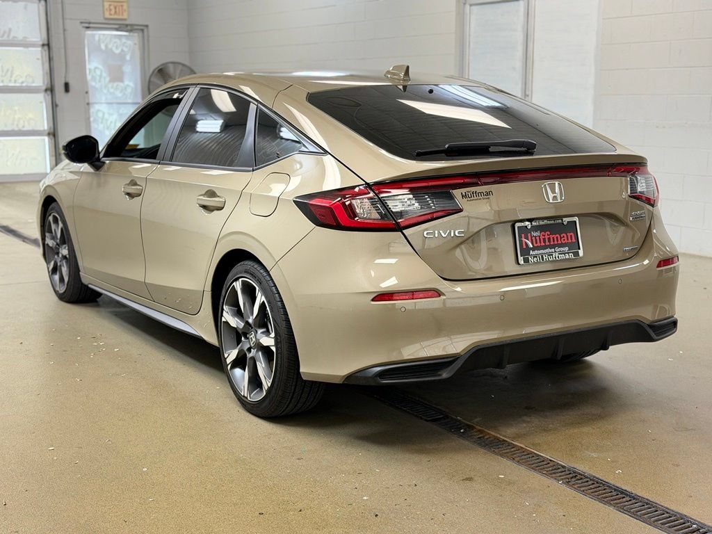 Used 2025 Honda Civic Sport Touring image 9