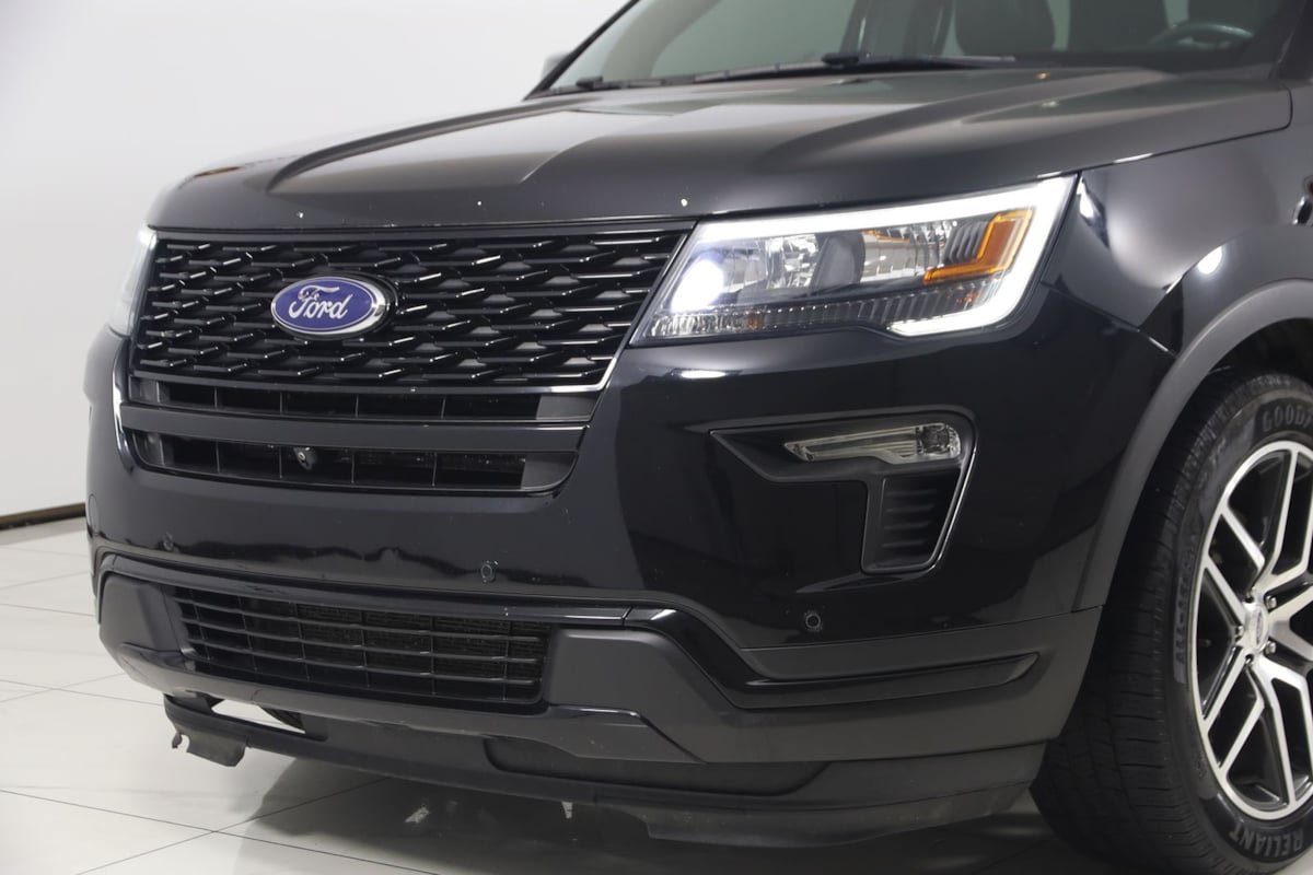 Used 2018 Ford Explorer Sport w/ Equipment Group 401A AWD/4WD image 56