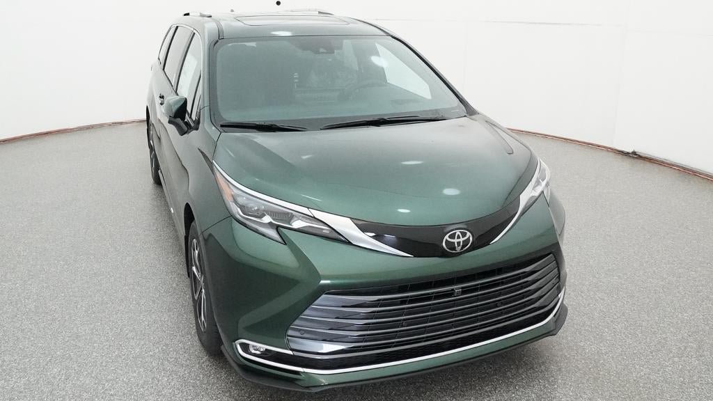 New 2026 Toyota Sienna Platinum AWD/4WD image 14
