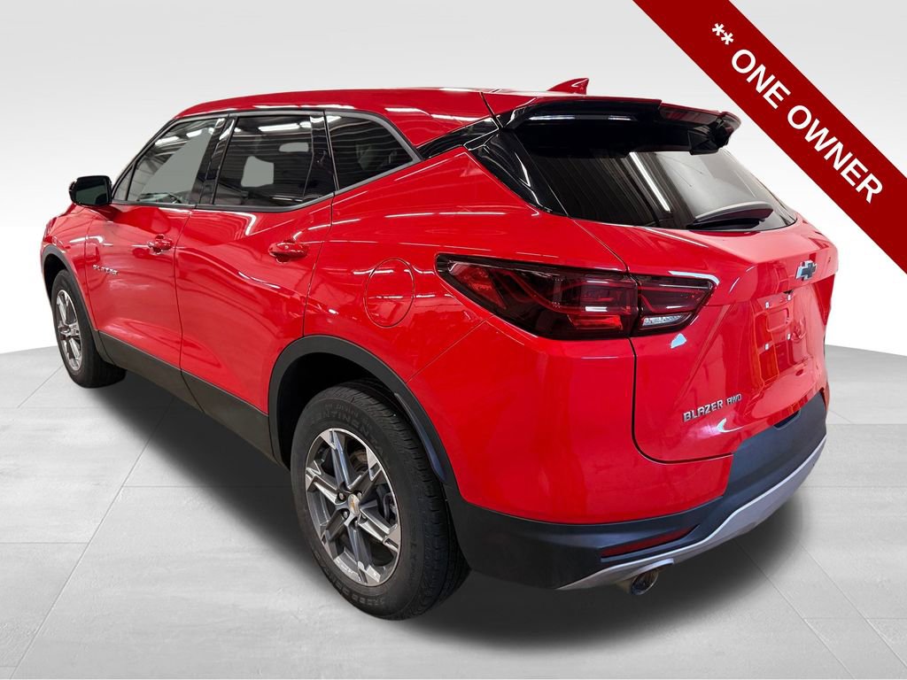 Used 2023 Chevrolet Blazer LT w/ Driver Confidence Package image 3