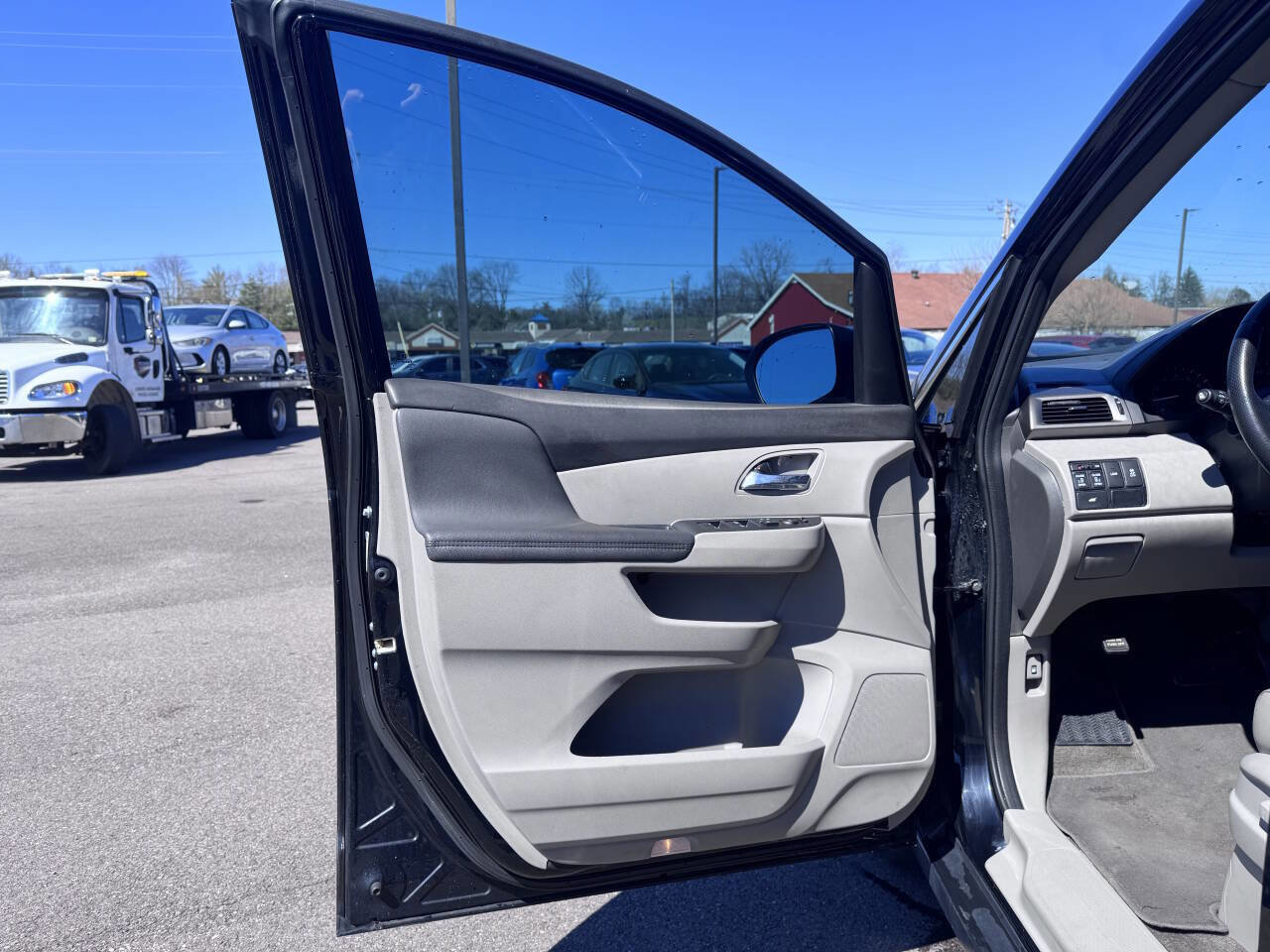 Used 2015 Honda Odyssey EX-L image 8