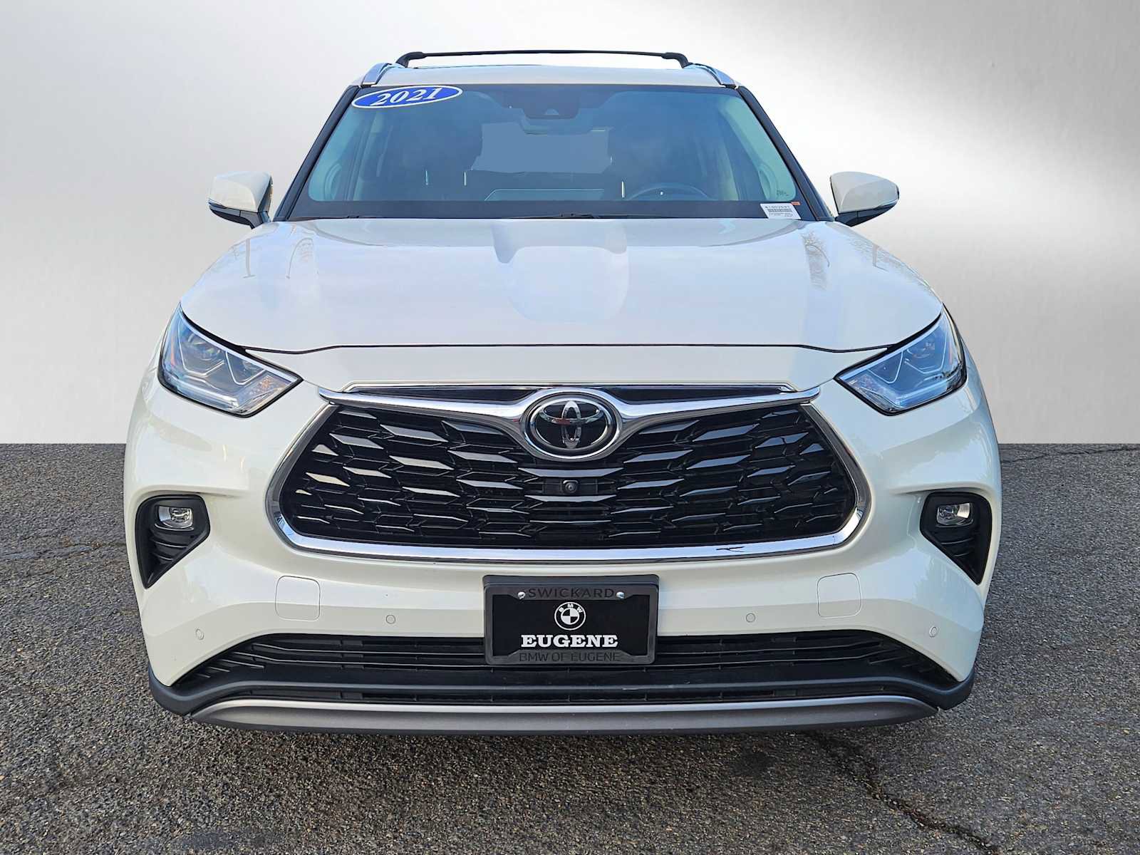 Used 2021 Toyota Highlander Platinum image 8