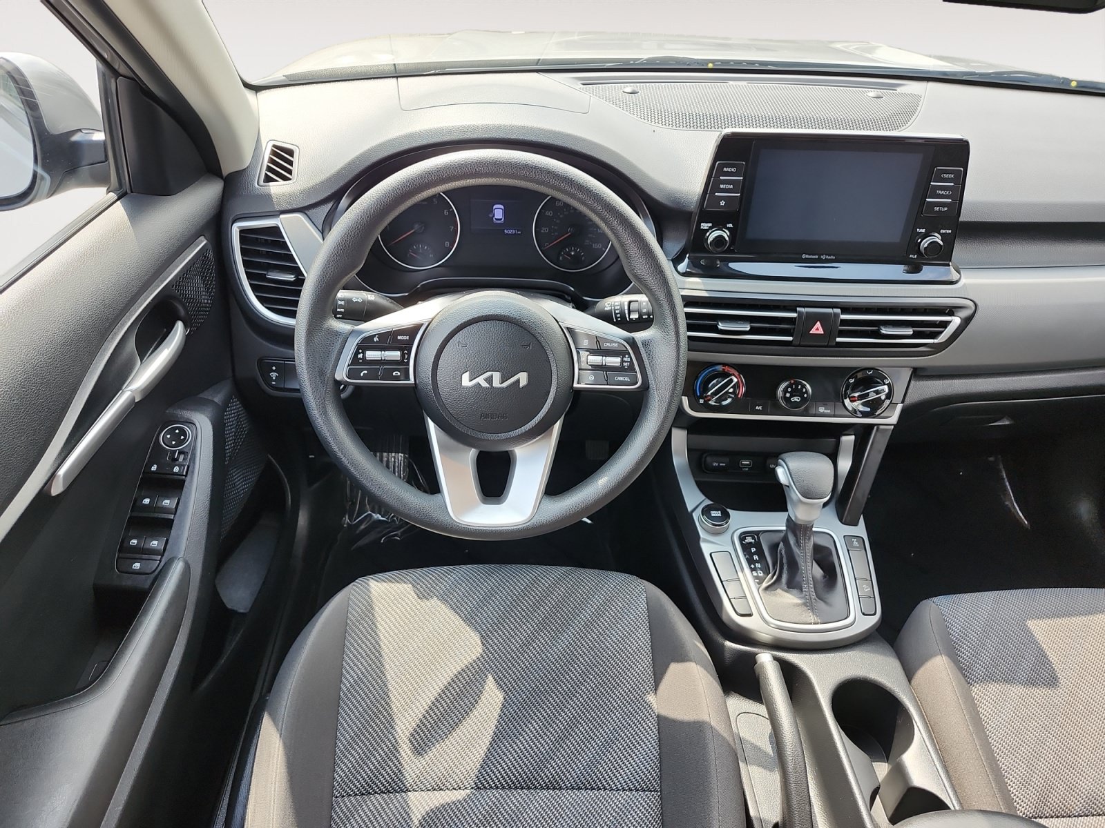 Used 2022 Kia Seltos LX AWD/4WD image 11