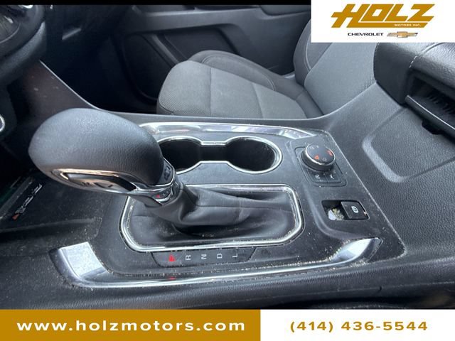 Certified 2023 Chevrolet Traverse LT w/ Rear Camera Mirror Package AWD/4WD image 15