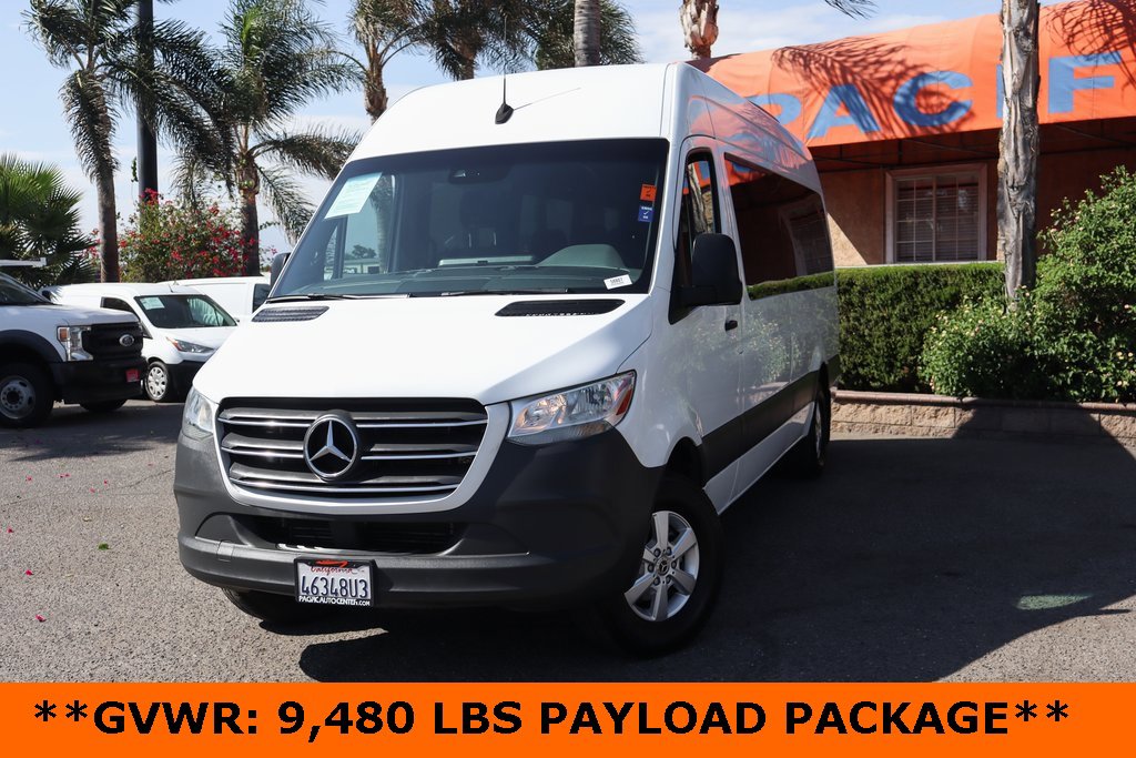 Used 2019 Mercedes-Benz Sprinter 2500 image 4