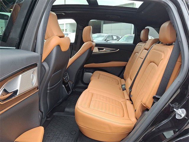 Used 2022 Lincoln Nautilus Black Label AWD/4WD image 10