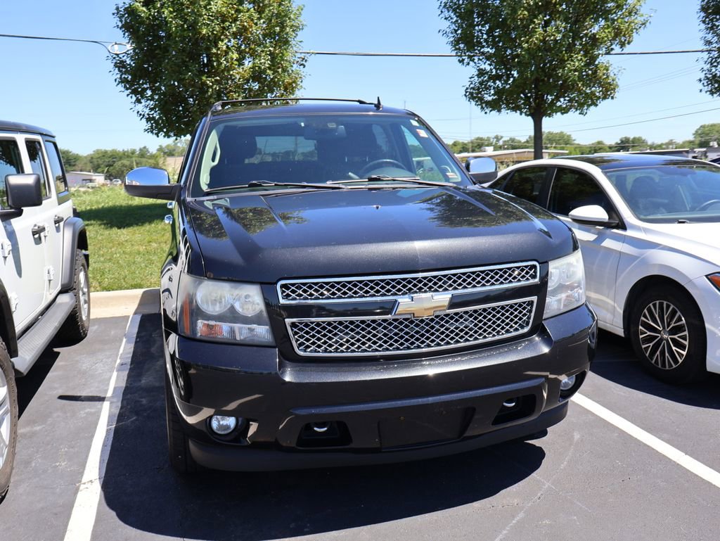 Used 2011 Chevrolet Tahoe LS w/ Regional Value Package AWD/4WD image 4
