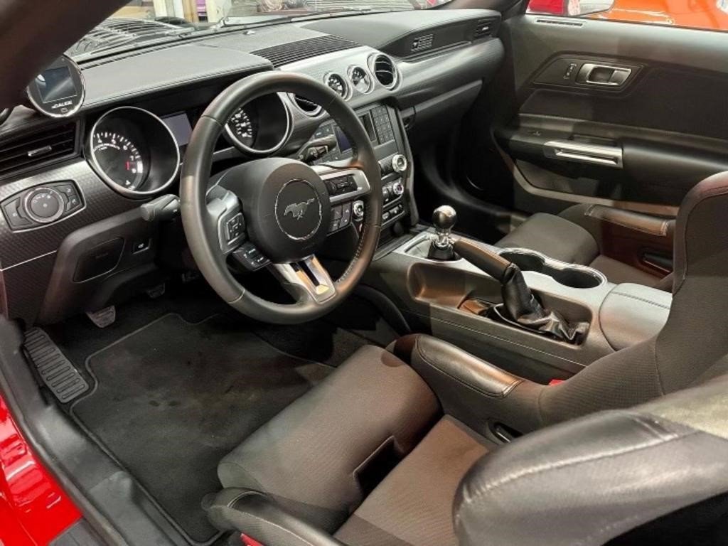 Used 2020 Ford Mustang GT w/ GT Performance Package image 7