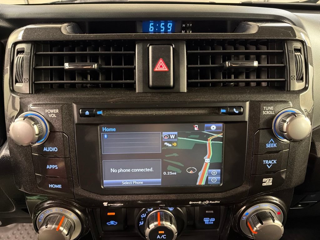 Used 2019 Toyota 4Runner TRD Off-Road Premium AWD/4WD image 9