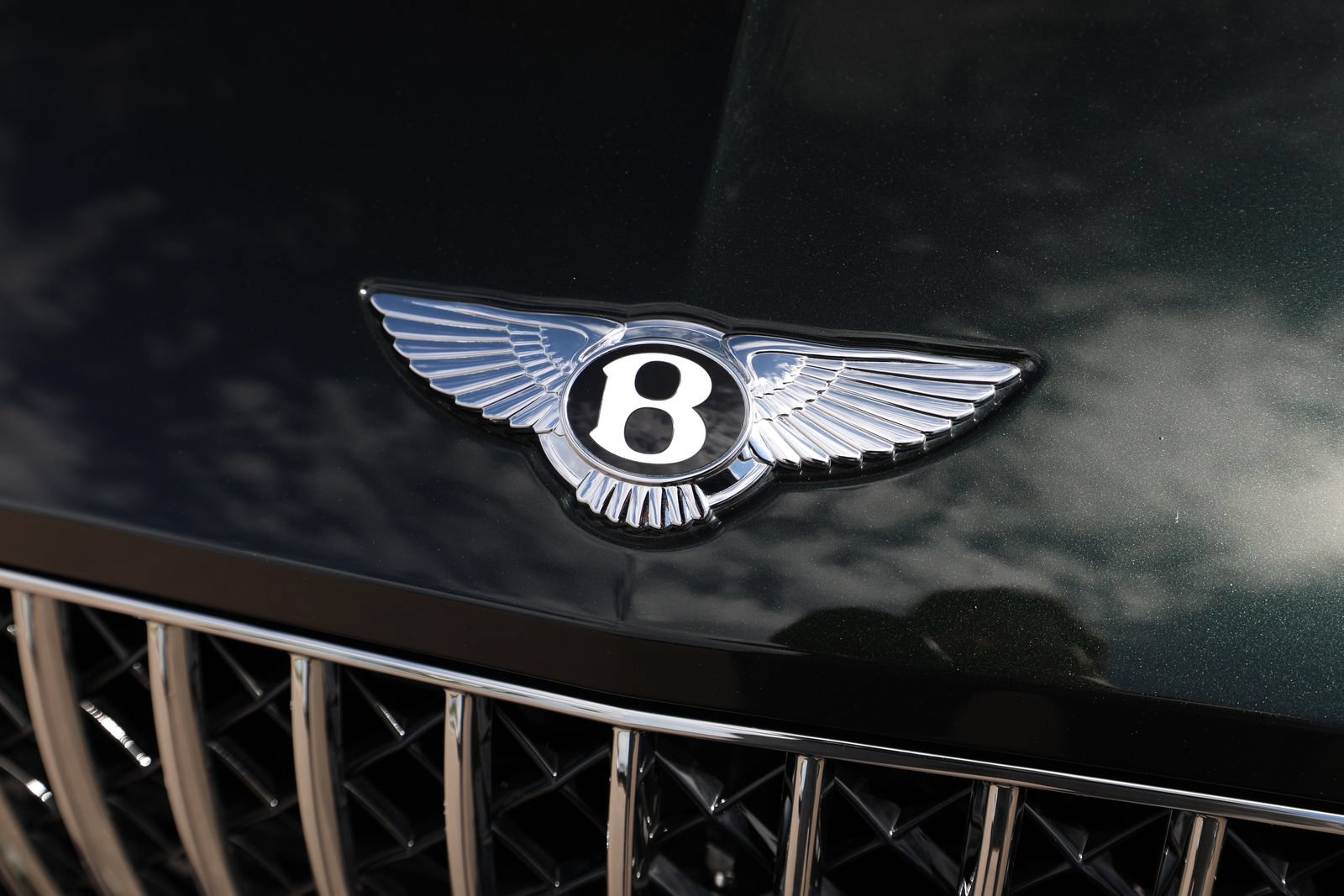 Used 2024 Bentley Continental GT Azure AWD/4WD image 19