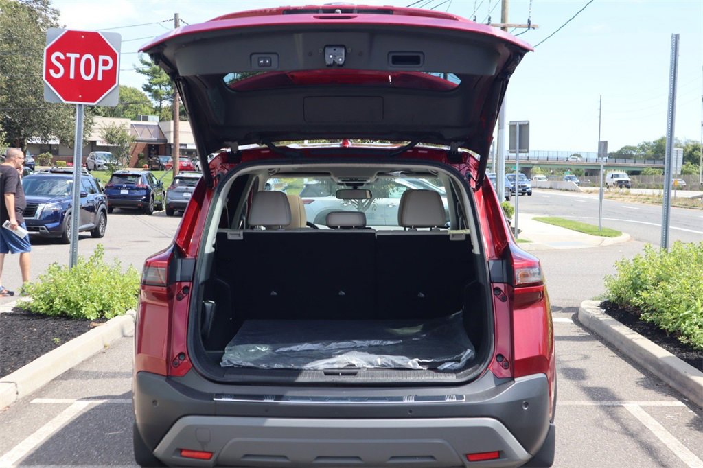 Certified 2023 Nissan Rogue SV w/ SV Premium B Package image 22