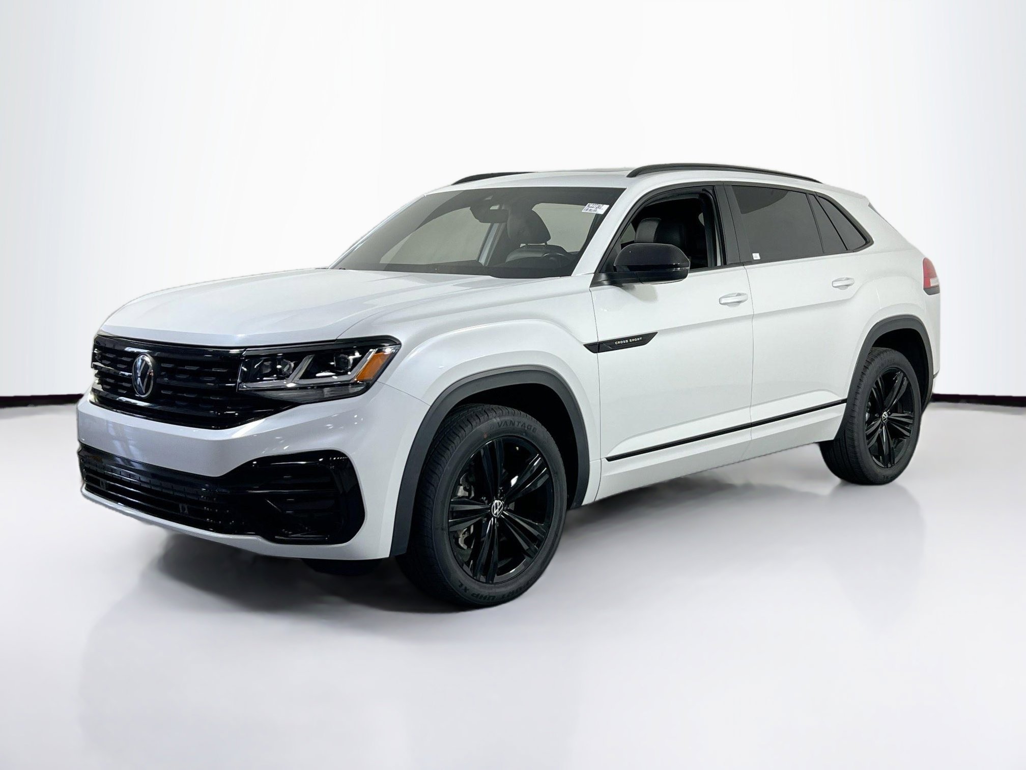 Used 2022 Volkswagen Atlas Cross Sport SEL R-Line