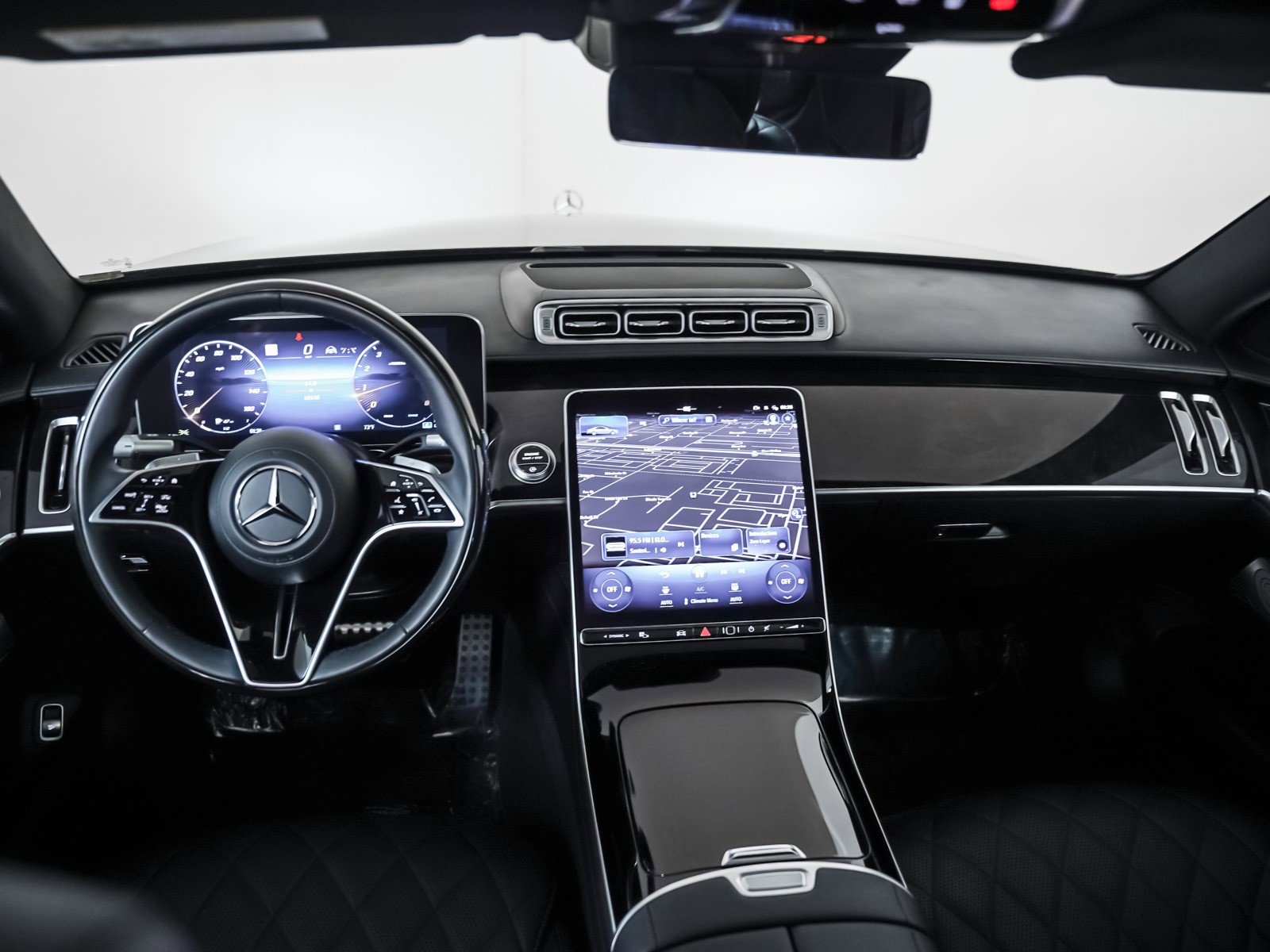 Certified 2024 Mercedes-Benz S 580 4MATIC Sedan image 18