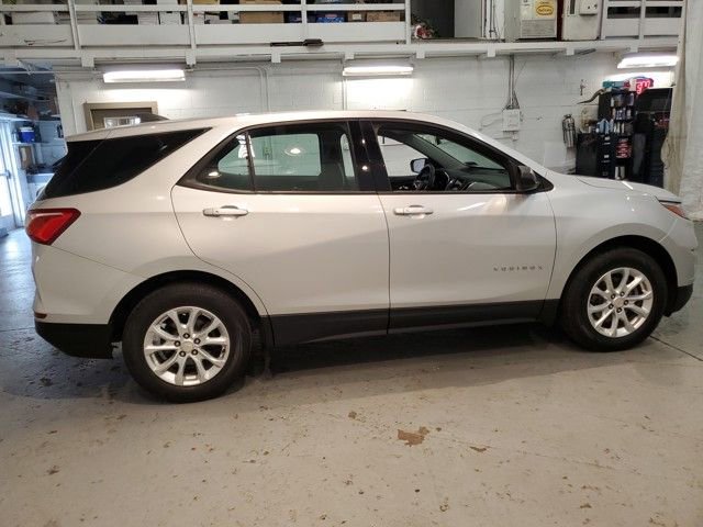 Used 2019 Chevrolet Equinox LS image 6