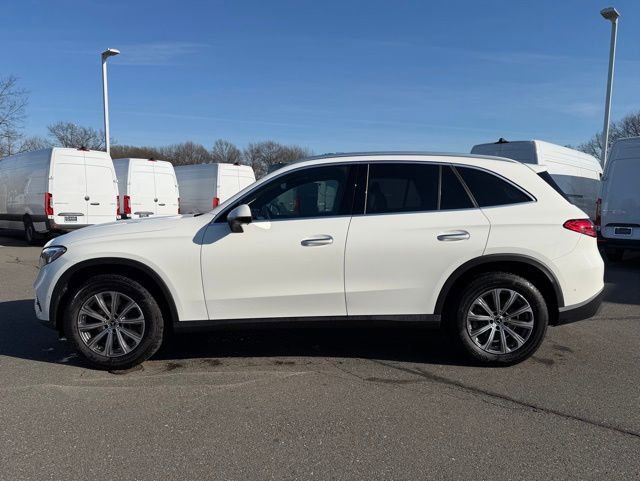 Used 2026 Mercedes-Benz GLC 300 4MATIC image 4